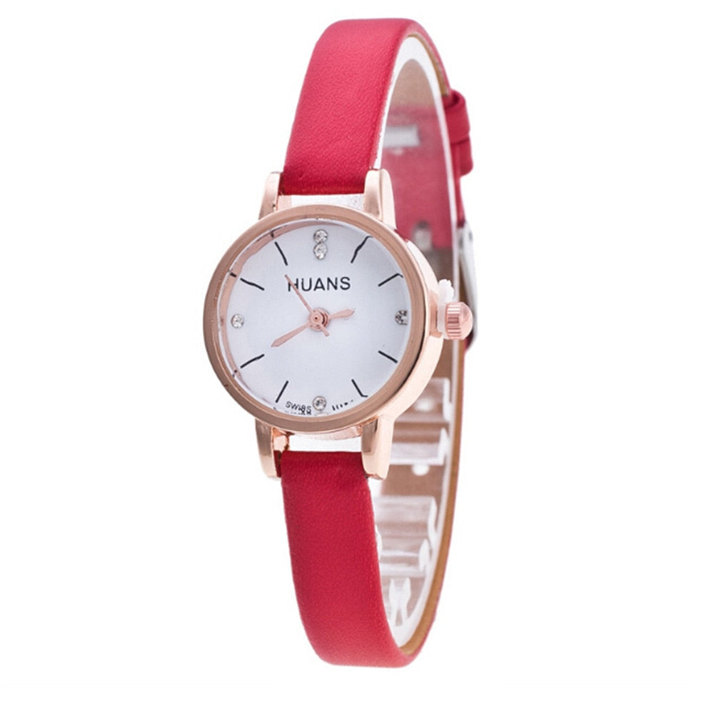 Montre vintage petit cadran pour femme Bracelet en cuir