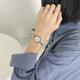 Montre rétro vintage exquise pour femme - Montre-bracelet tendance élégante en acier inoxydable